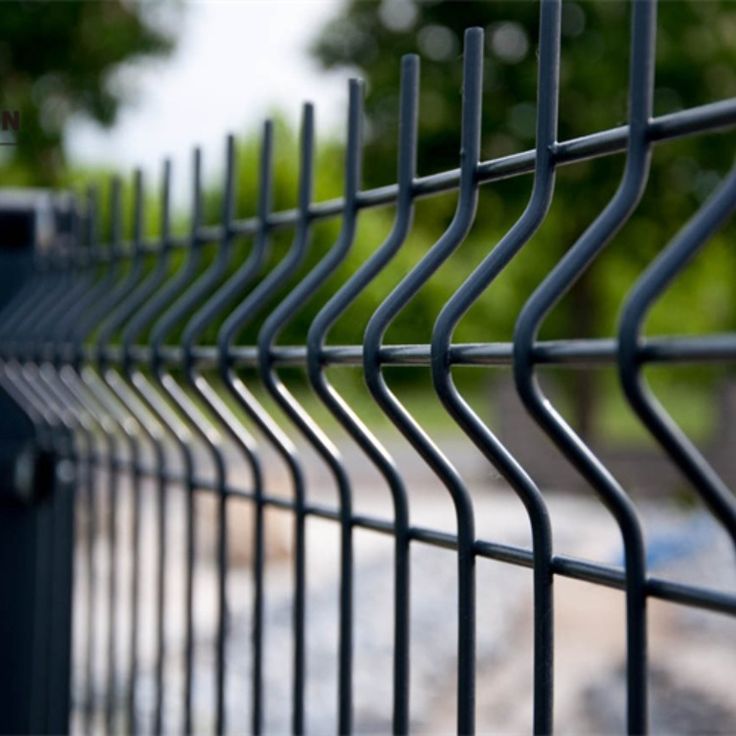 CVF-01: V-Bends make the clear view fencing panels more strength and rigidity.