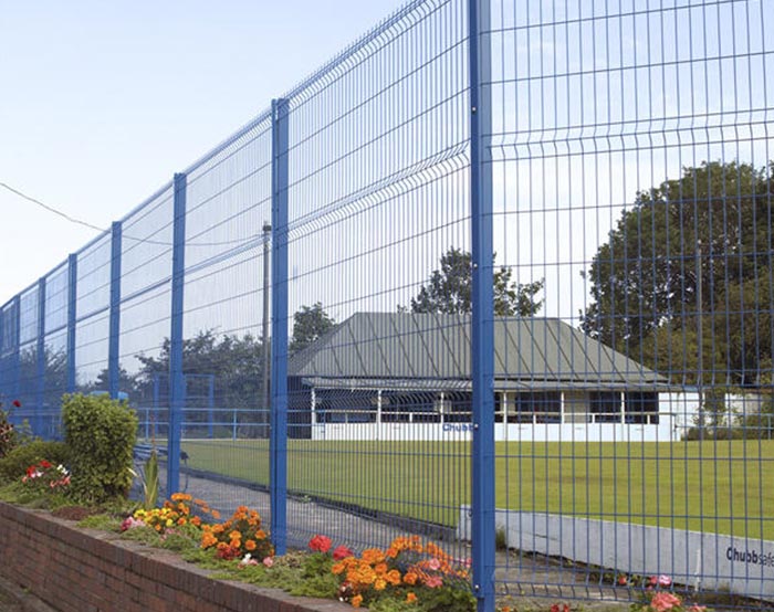 Blue color welded mesh fence